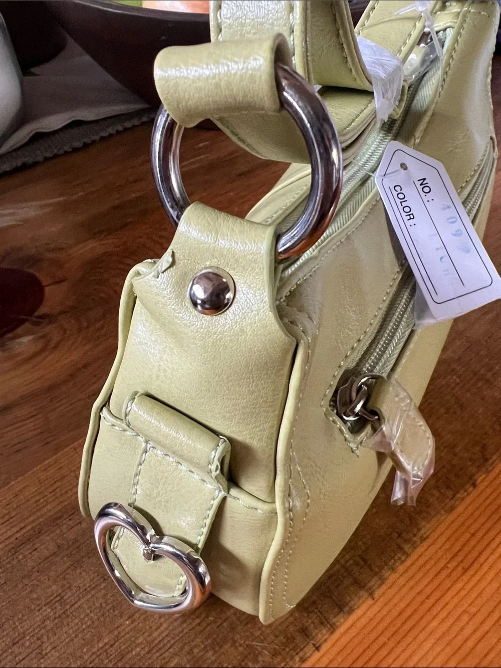 N/A access lightweight carry